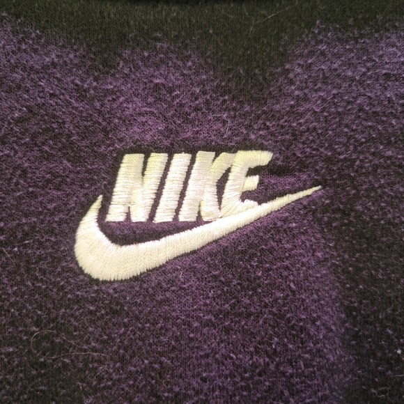 Nike Unisex Black Pullover Sweater (XL Fits L Women, M Men) - Picture 3 of 7